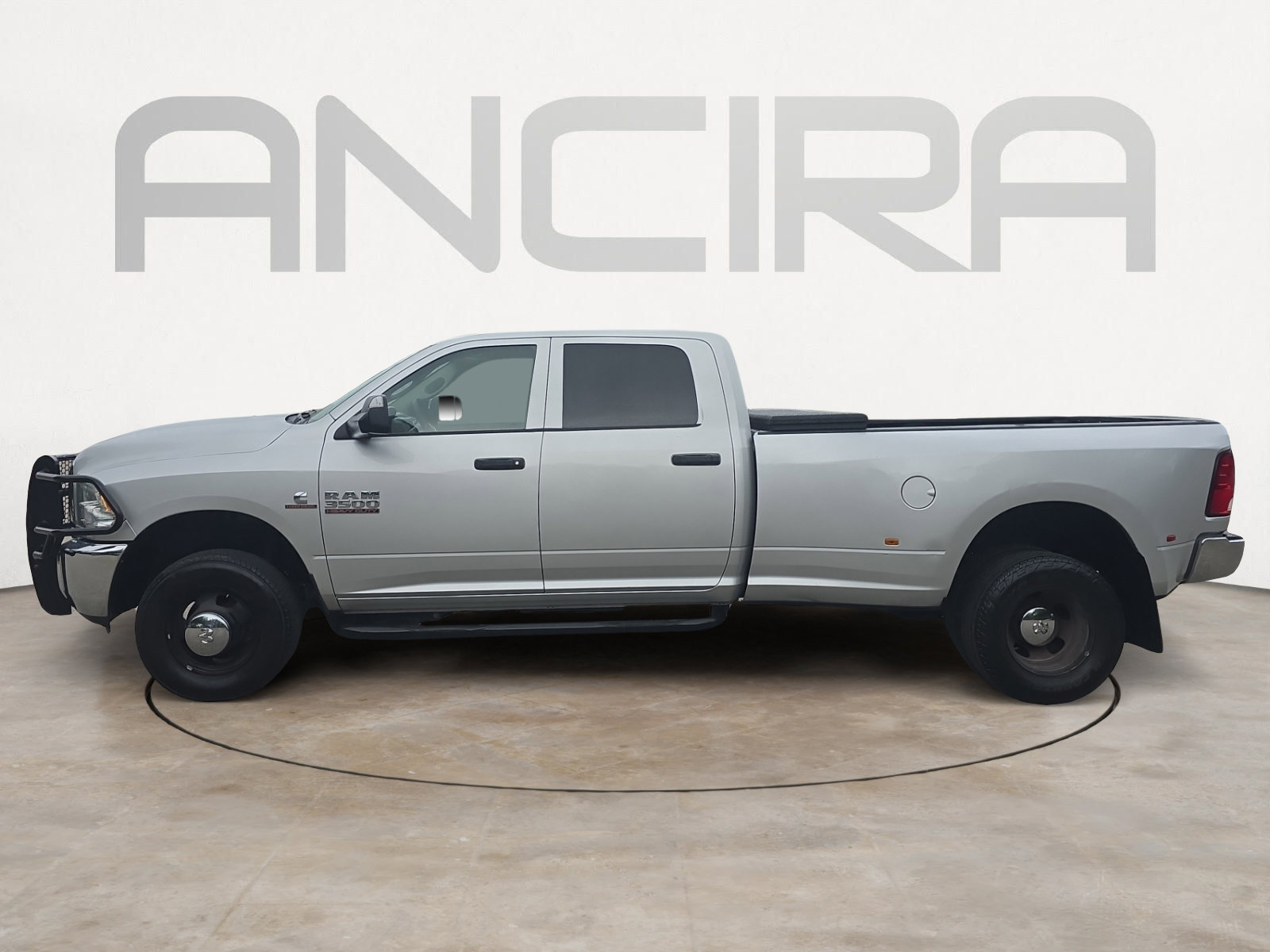 Used 2017 RAM 3500 Tradesman w/ Chrome Appearance Group image 7