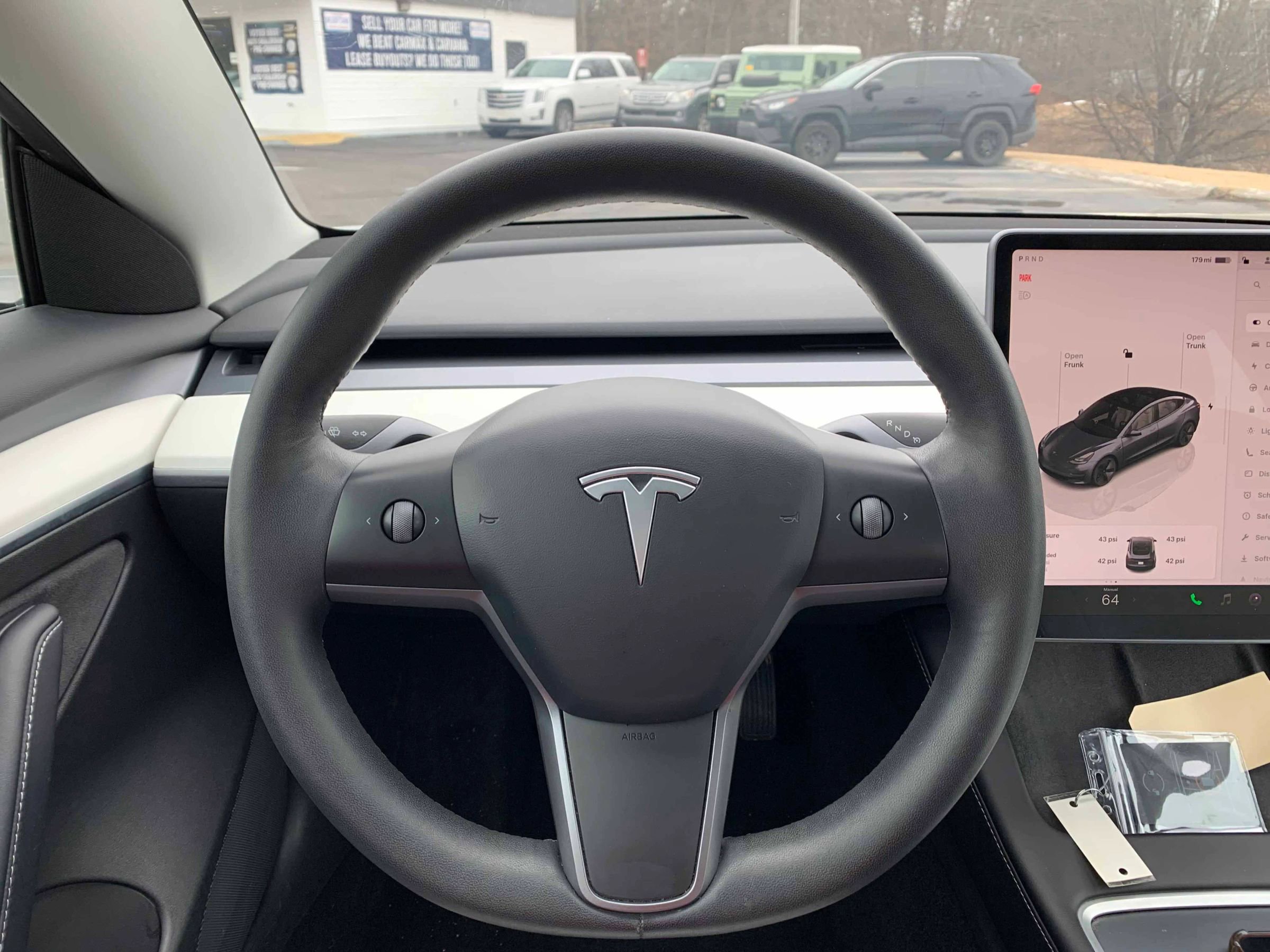 Used 2023 Tesla Model 3 Standard Range image 15