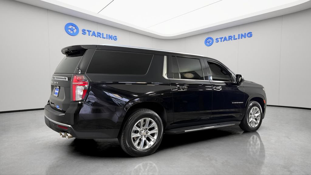Used 2023 Chevrolet Suburban Premier RWD image 9