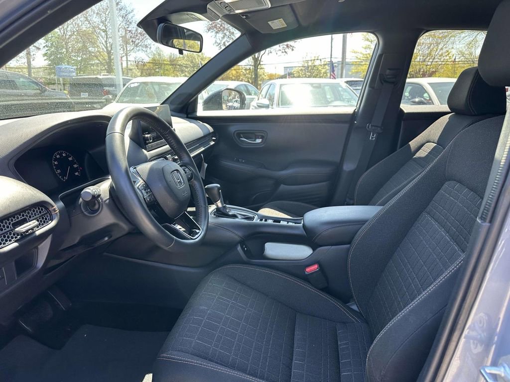 Certified 2024 Honda HR-V Sport image 12