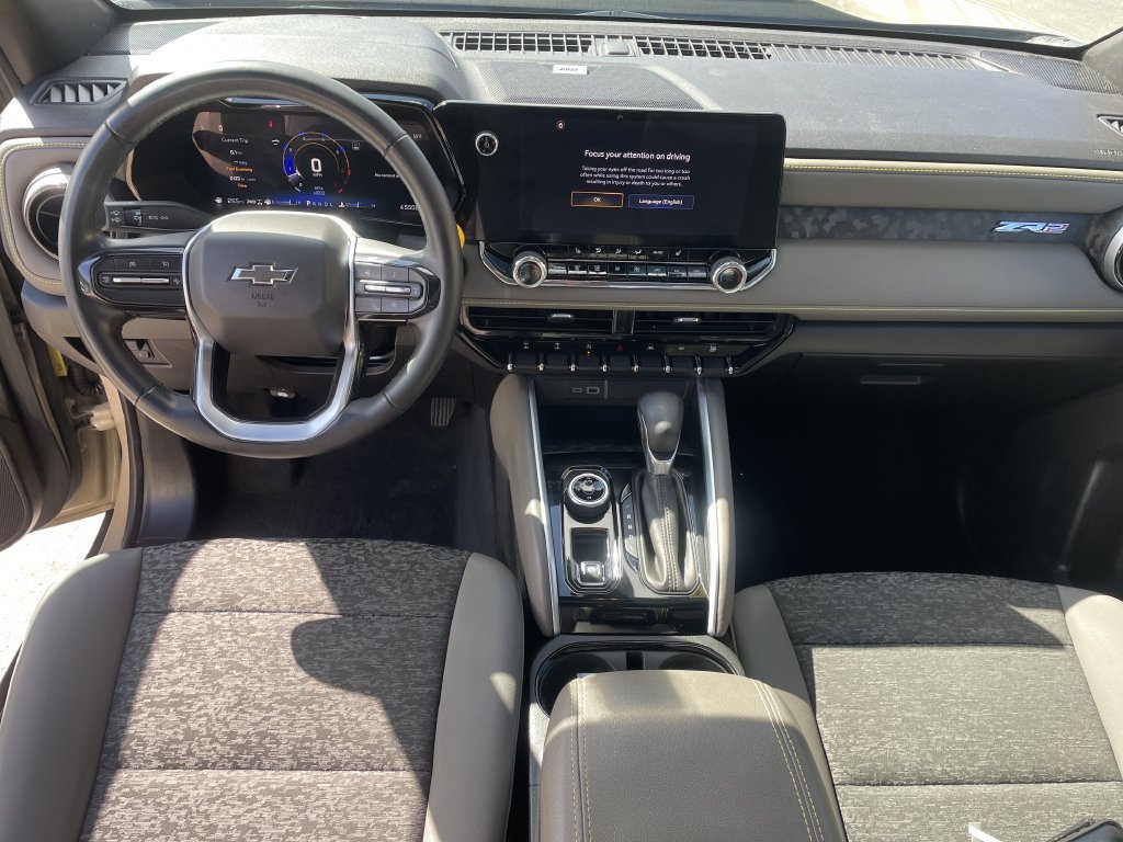 Used 2024 Chevrolet Colorado ZR2 w/ Technology Package AWD/4WD image 15