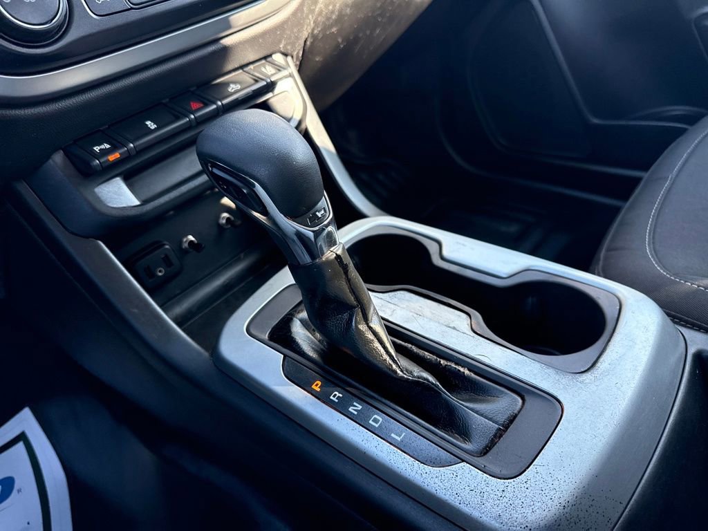 Used 2022 Chevrolet Colorado LT w/ Fleet Safety Package image 30