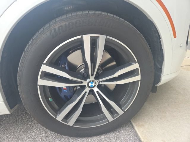 Certified 2024 BMW X7 M60i w/ Executive Package AWD/4WD image 2