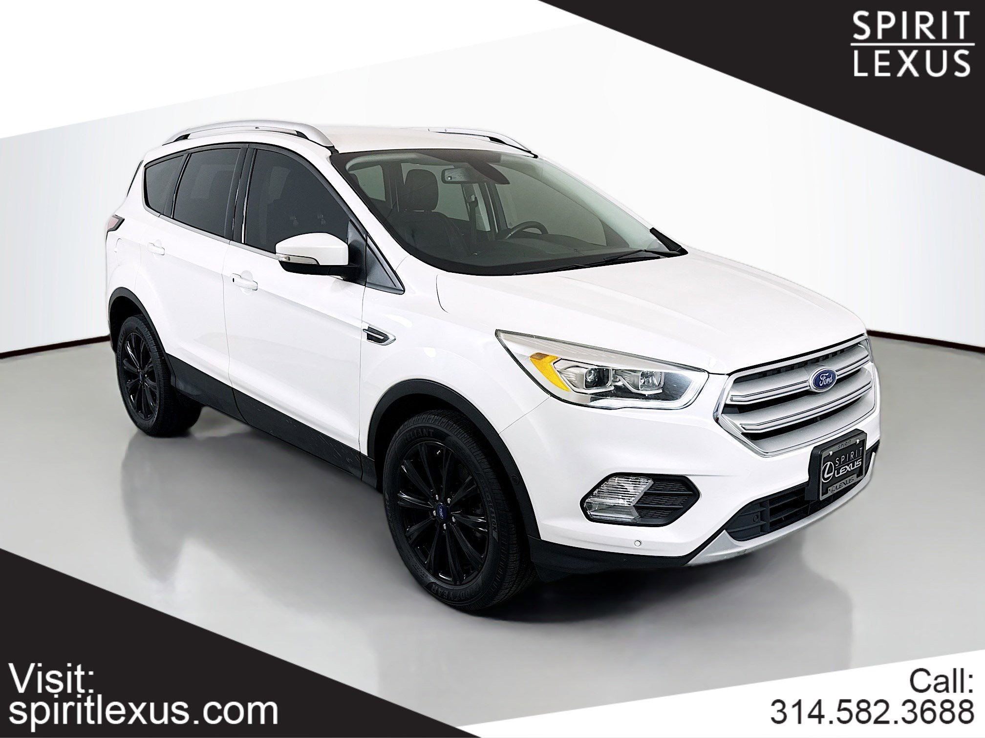 Used 2018 Ford Escape Titanium image 1