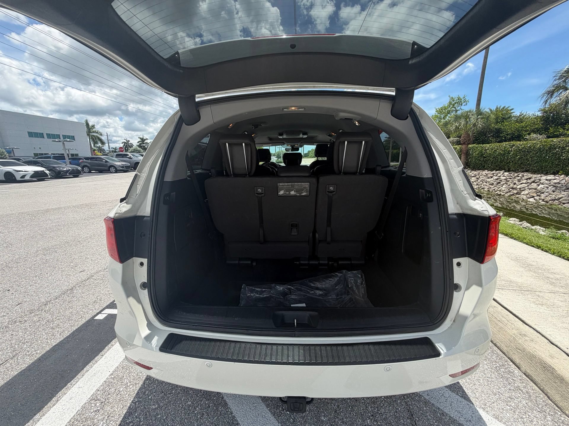 Used 2019 Honda Odyssey Elite image 30