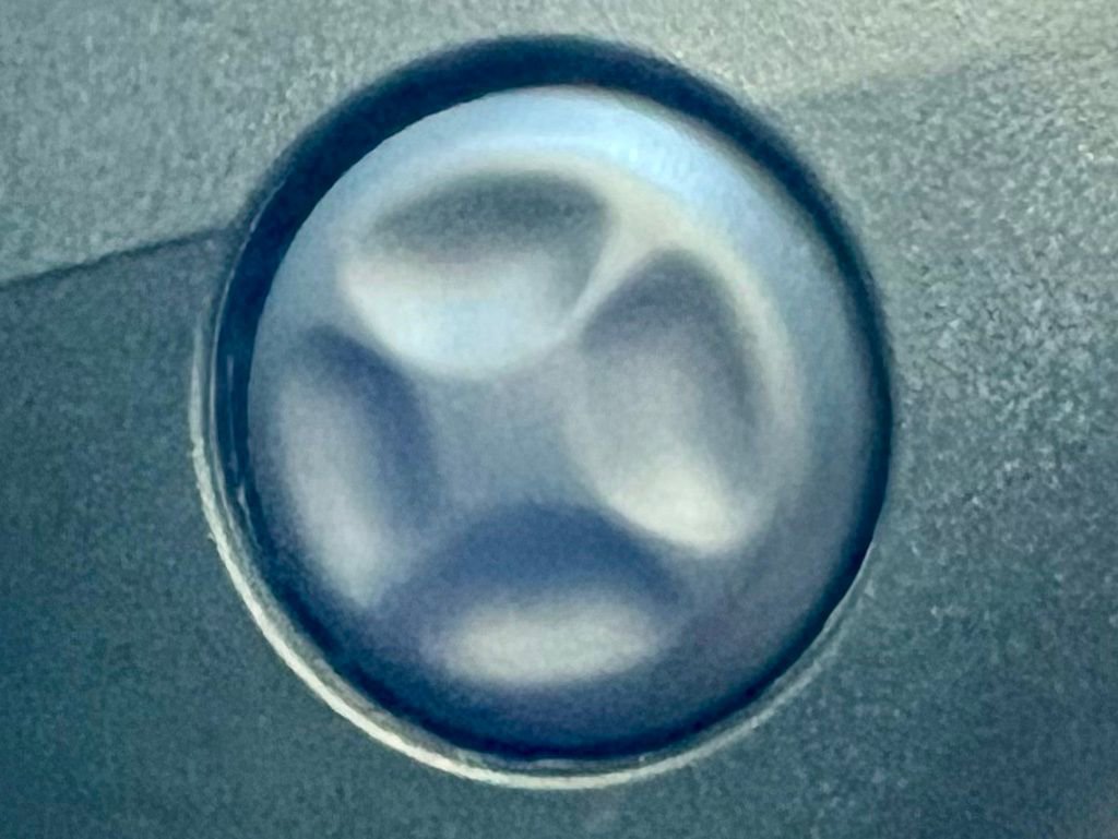 Used 2023 Chevrolet Suburban RST w/ Luxury Package image 33