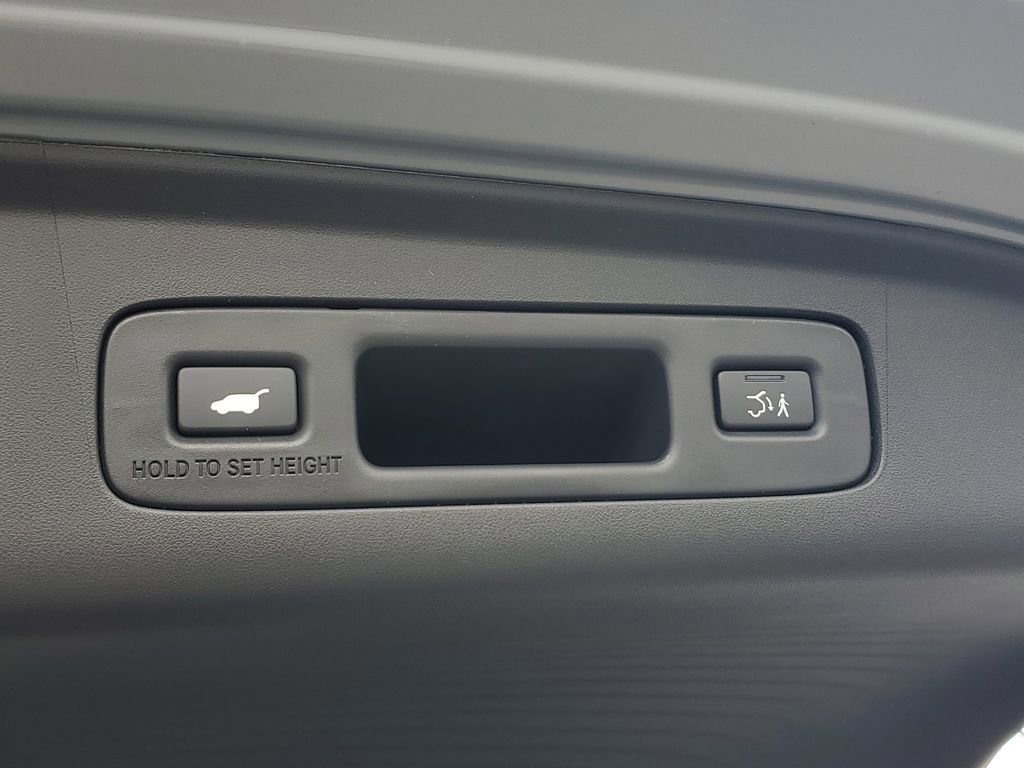 New 2026 Acura ADX Base image 10