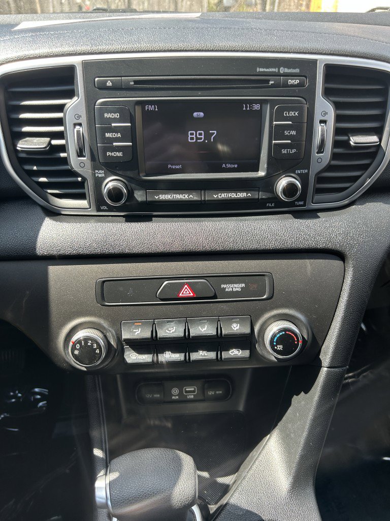 Used 2017 Kia Sportage LX AWD/4WD image 7