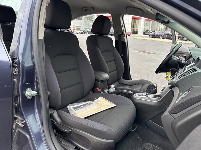 Used 2014 Chevrolet Cruze LT image 16
