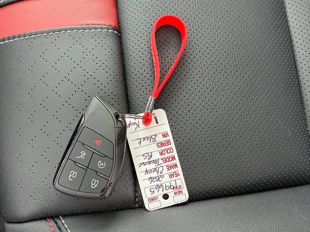 Used 2026 Chevrolet Traverse RS image 78