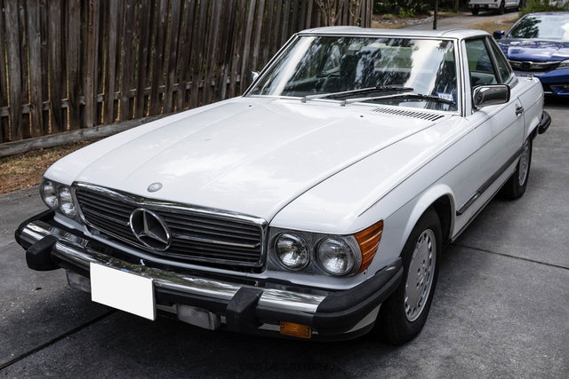 Used 1988 Mercedes-Benz 560 SL image 14