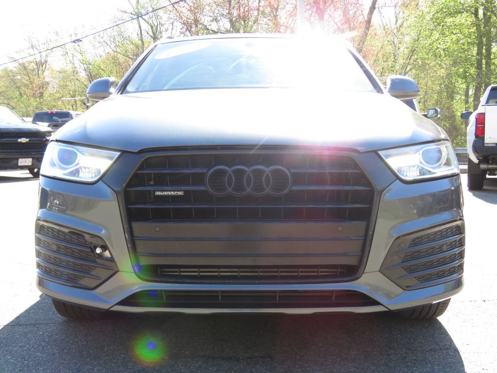 Used 2018 Audi Q3 2.0T Premium AWD/4WD image 2