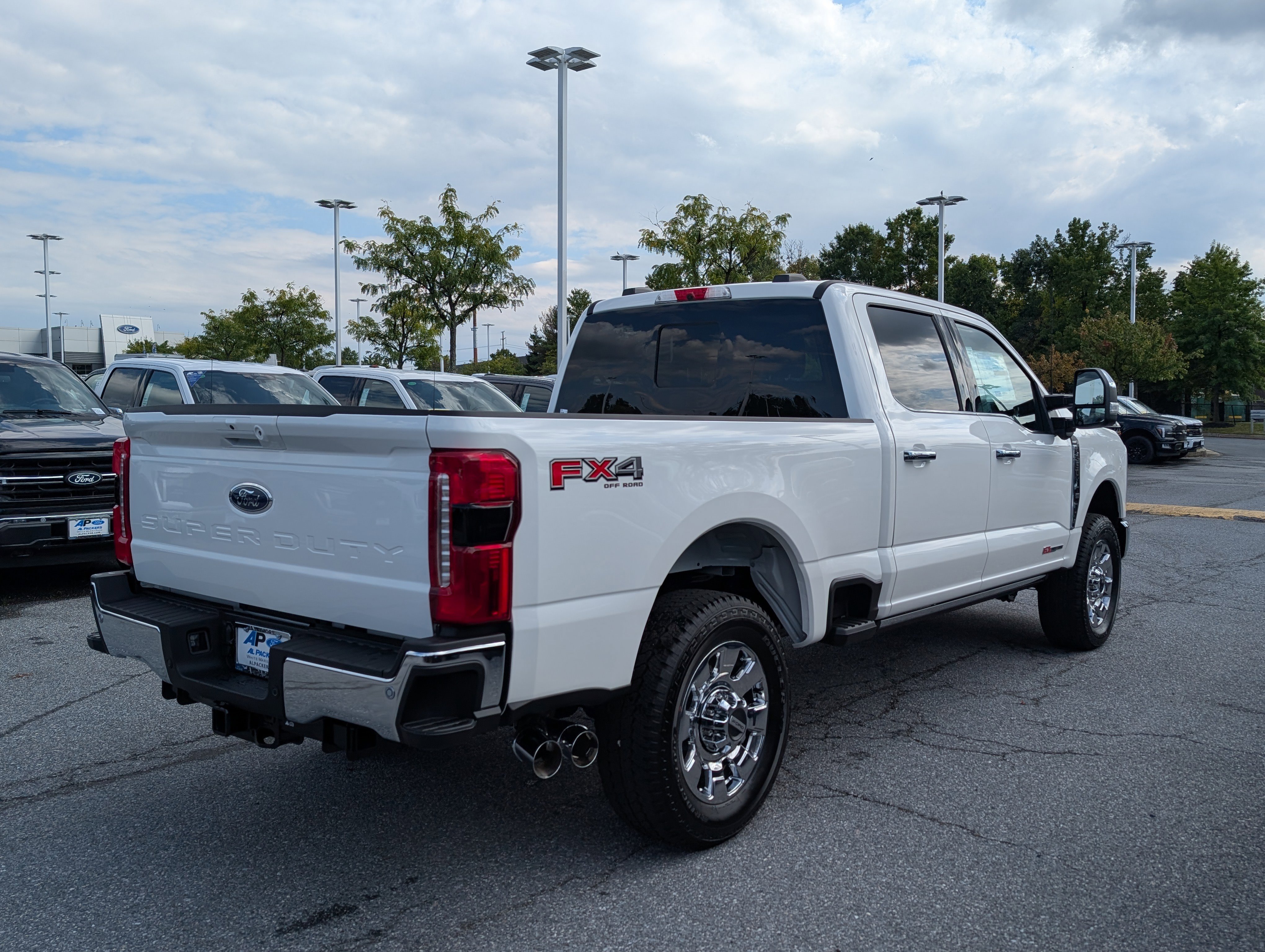 New 2026 Ford F350 Lariat w/ Lariat Ultimate Package image 2