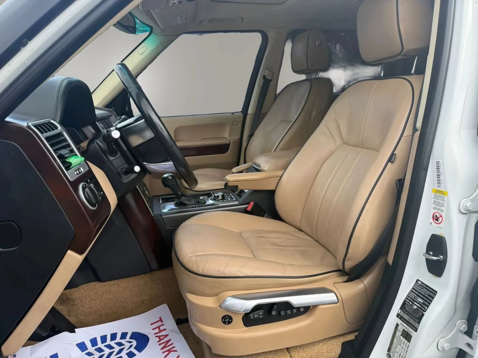 Used 2011 Land Rover Range Rover HSE AWD/4WD image 33