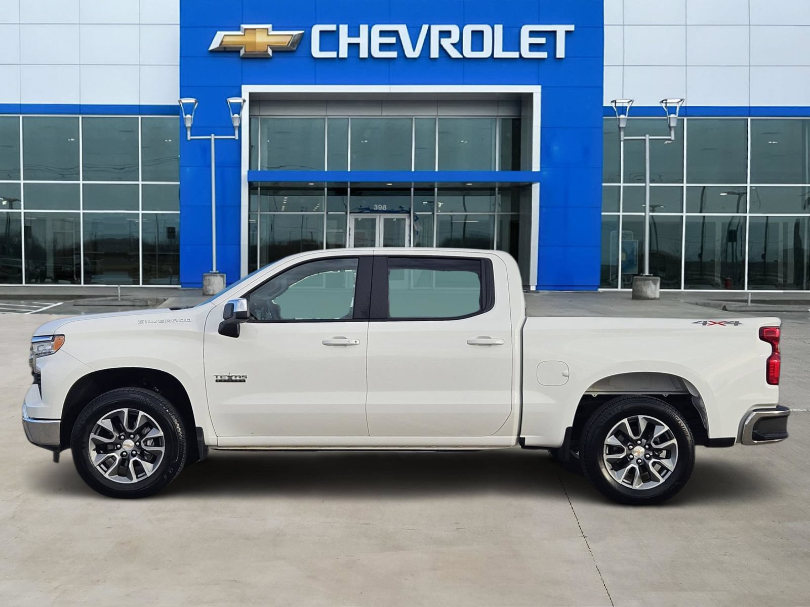 New 2026 Chevrolet Silverado 1500 LT w/ Texas Edition Plus AWD/4WD video 3