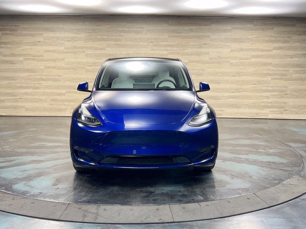 Used 2025 Tesla Model Y Long Range AWD/4WD image 9