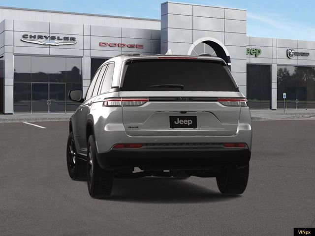 New 2025 Jeep Grand Cherokee Laredo image 13