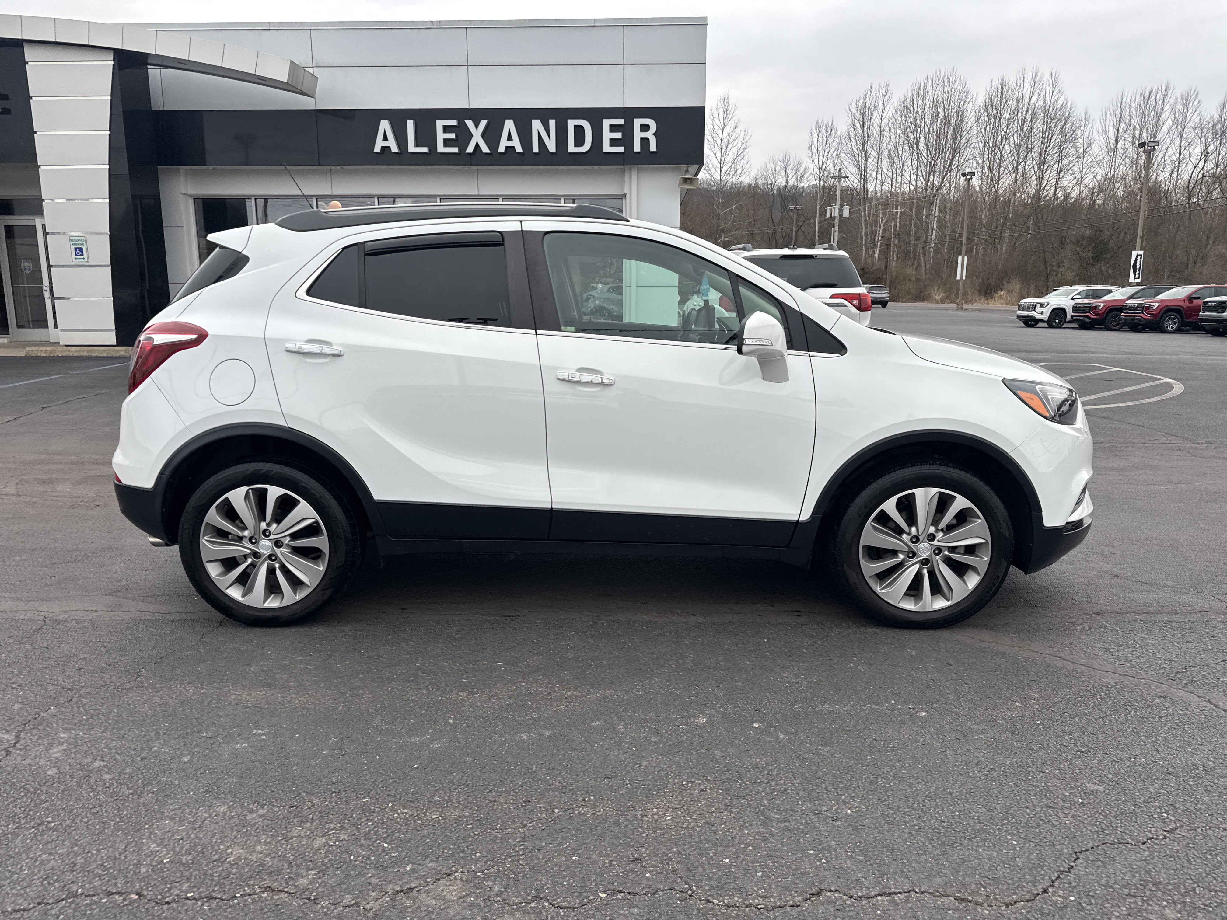 Used 2019 Buick Encore Preferred w/ Safety Package video 2