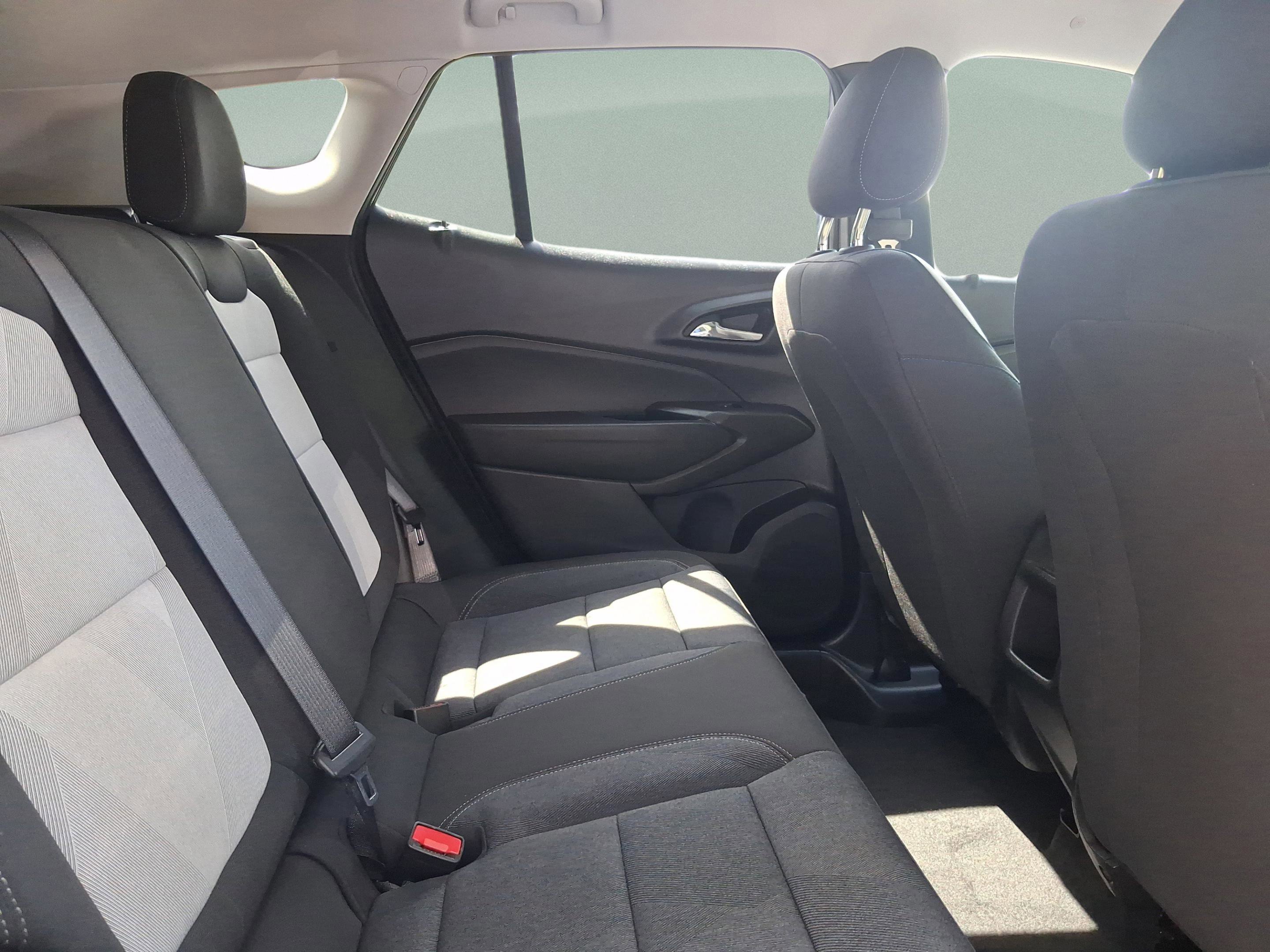 Used 2024 Chevrolet Trax LS w/ Driver Confidence Package FWD image 30