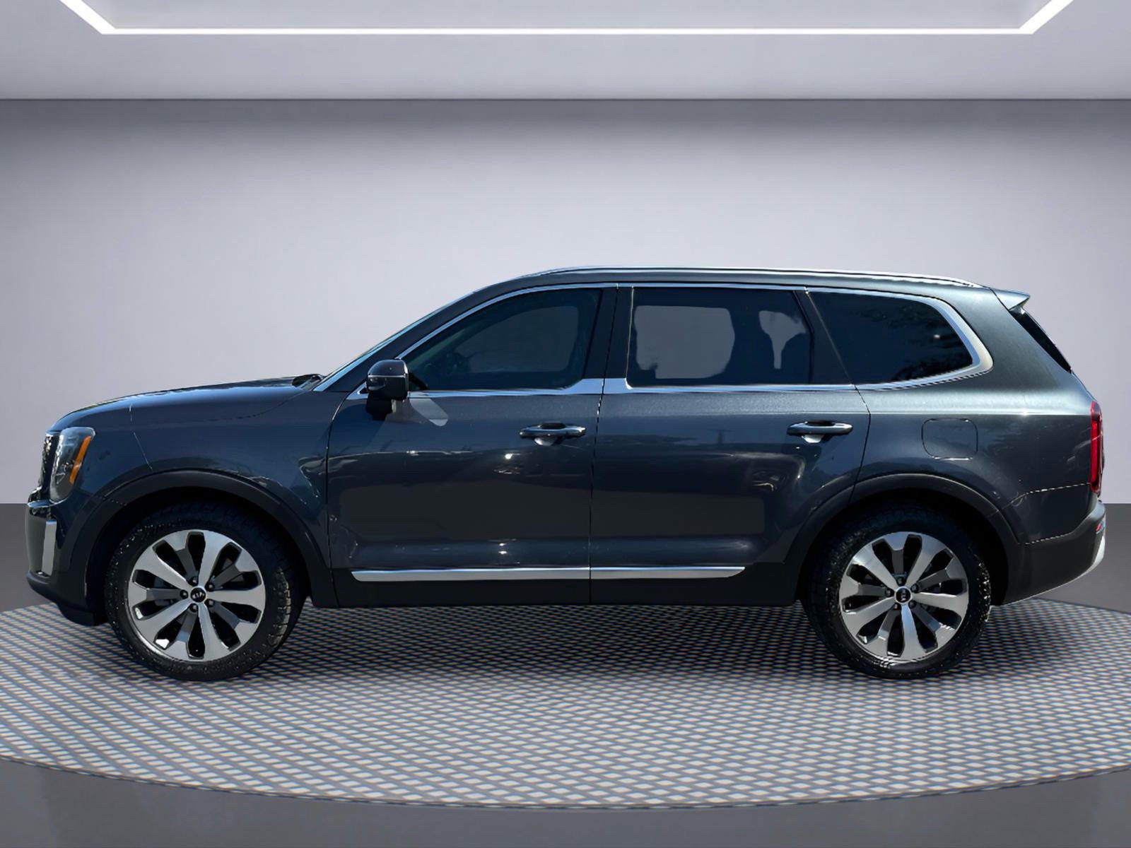 Used 2020 Kia Telluride S AWD/4WD image 3