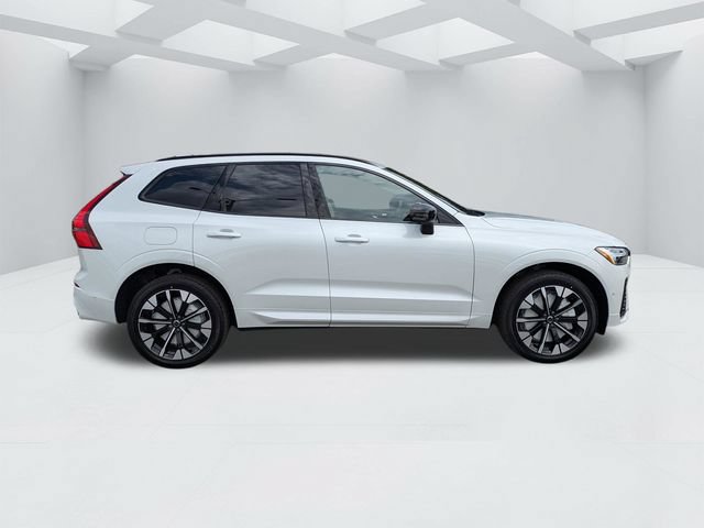 New 2026 Volvo XC60 T8 Plus w/ Protection Package Premier AWD/4WD image 3