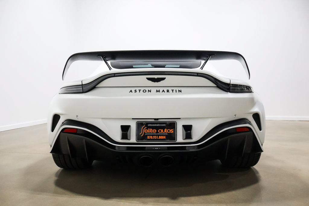 Used 2023 Aston Martin V12 Vantage RWD image 65
