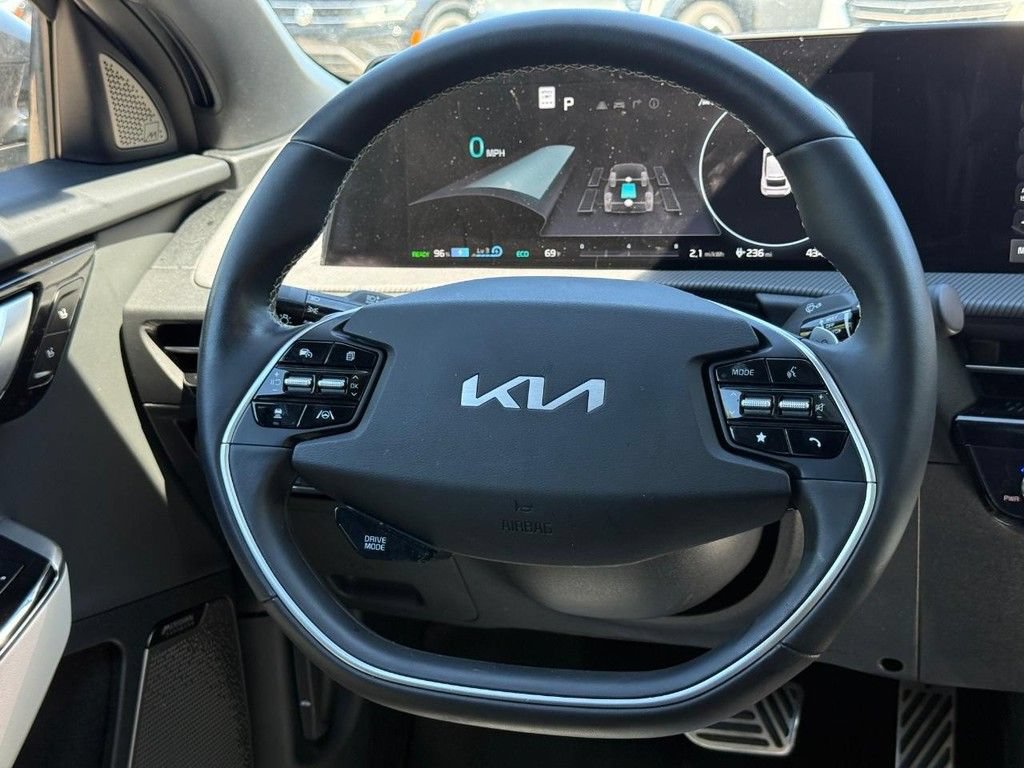Used 2024 Kia EV6 GT-Line AWD/4WD image 15