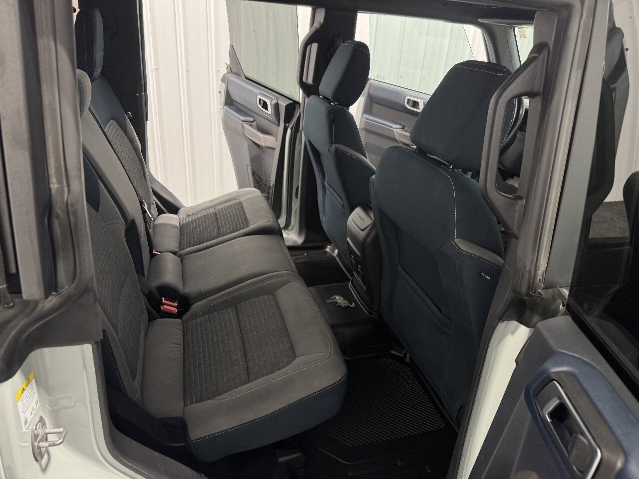 Used 2021 Ford Bronco Outer Banks AWD/4WD image 24