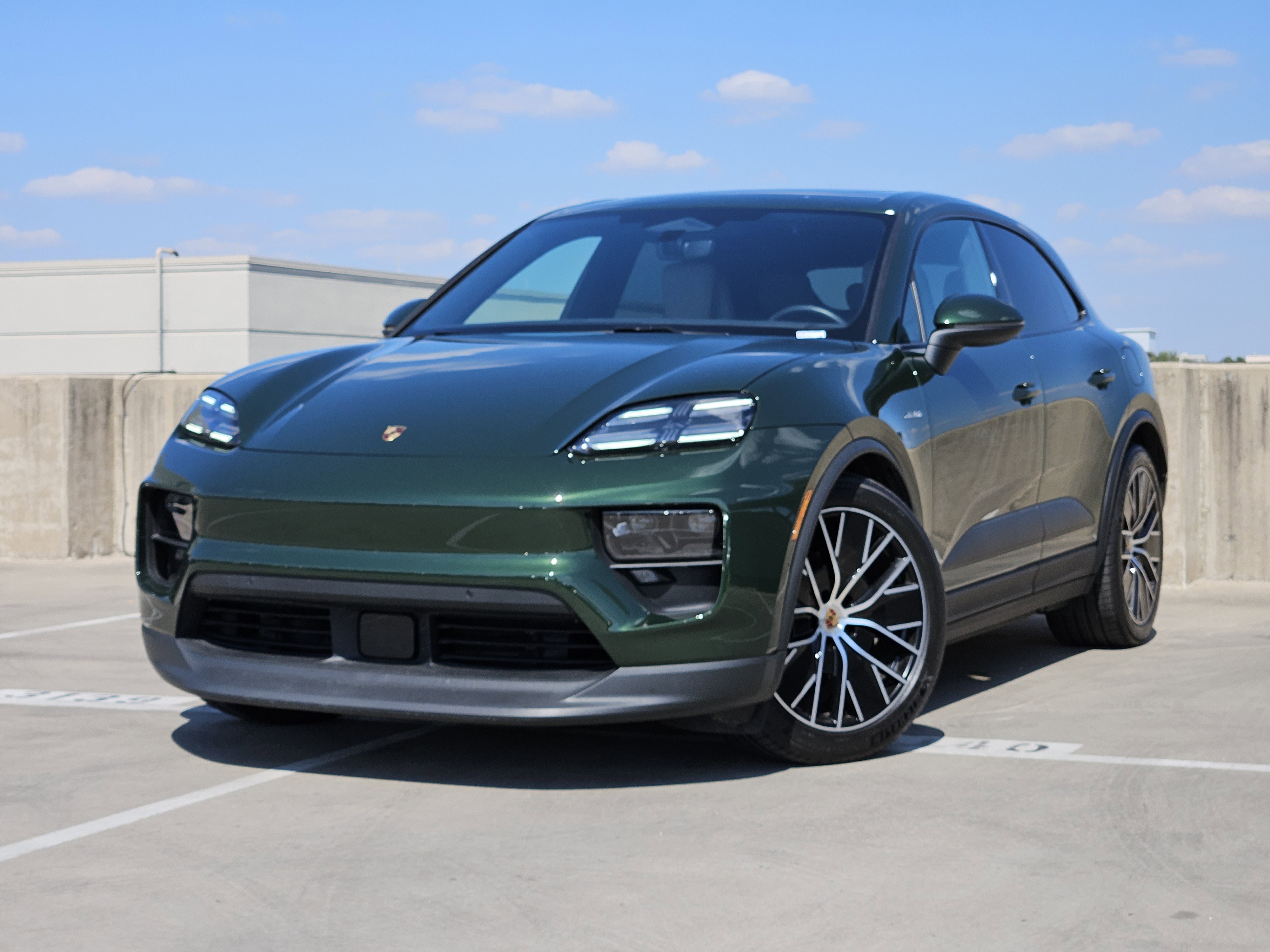 Certified 2025 Porsche Macan 4 Electric video 1