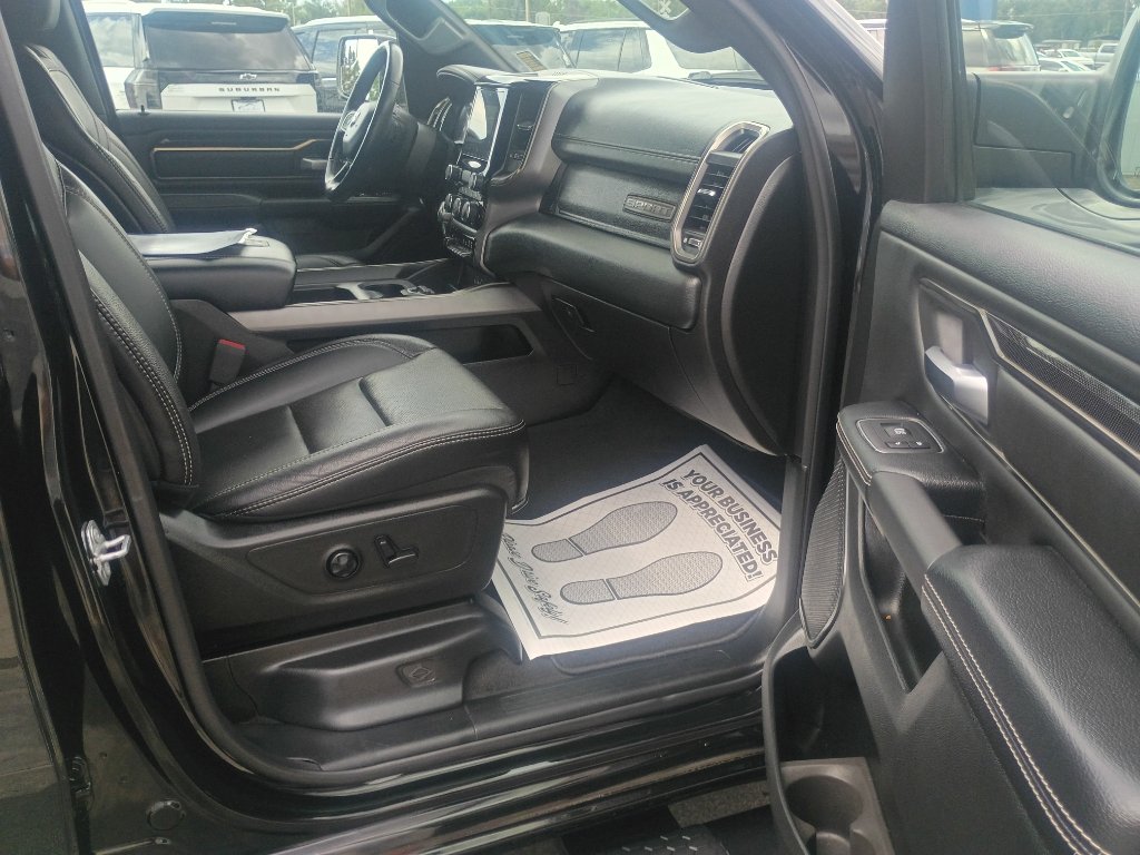 Used 2020 RAM 1500 Sport w/ Level 2 Equipment Goup w/2_L AWD/4WD image 13