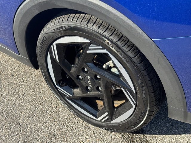 Certified 2025 Kia K4 EX image 8