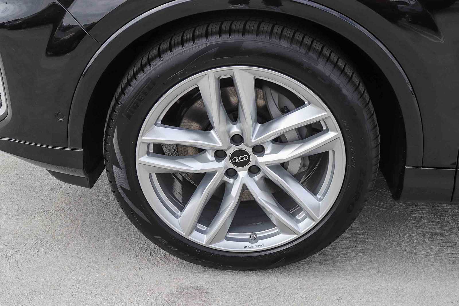 New 2025 Audi Q7 3.0T Premium Plus image 11