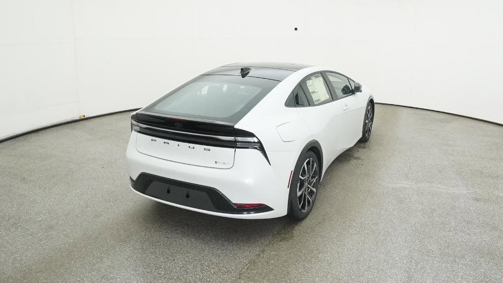 New 2025 Toyota Prius Plug-In Hybrid image 19