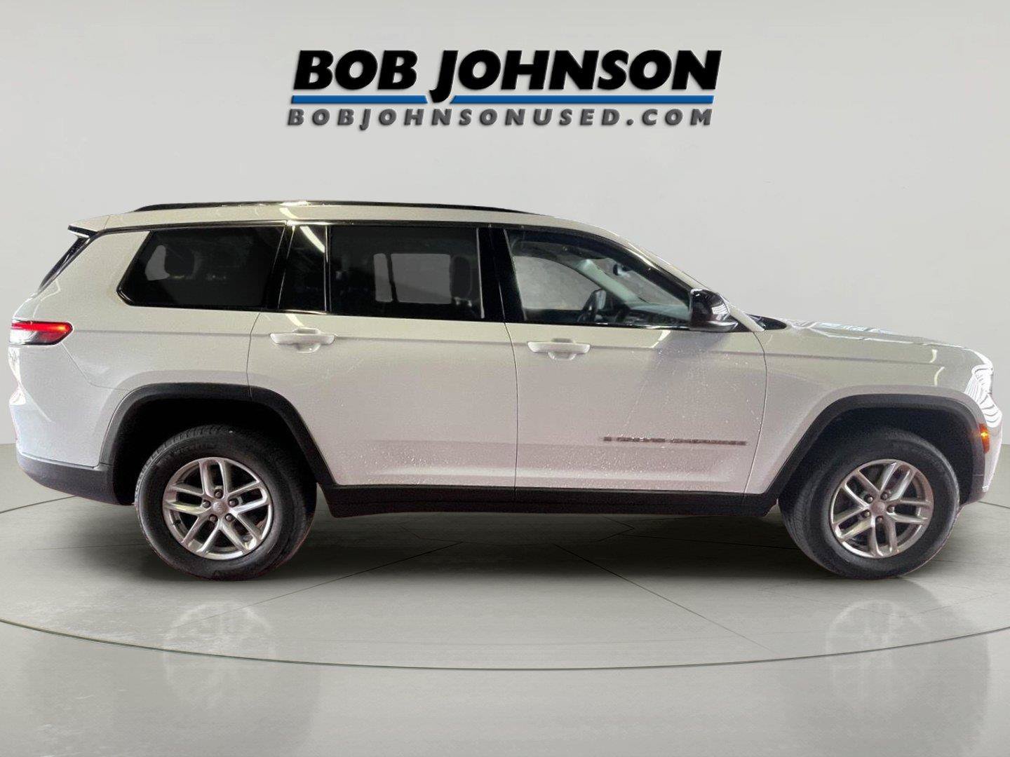 Used 2023 Jeep Grand Cherokee L Laredo AWD/4WD image 8