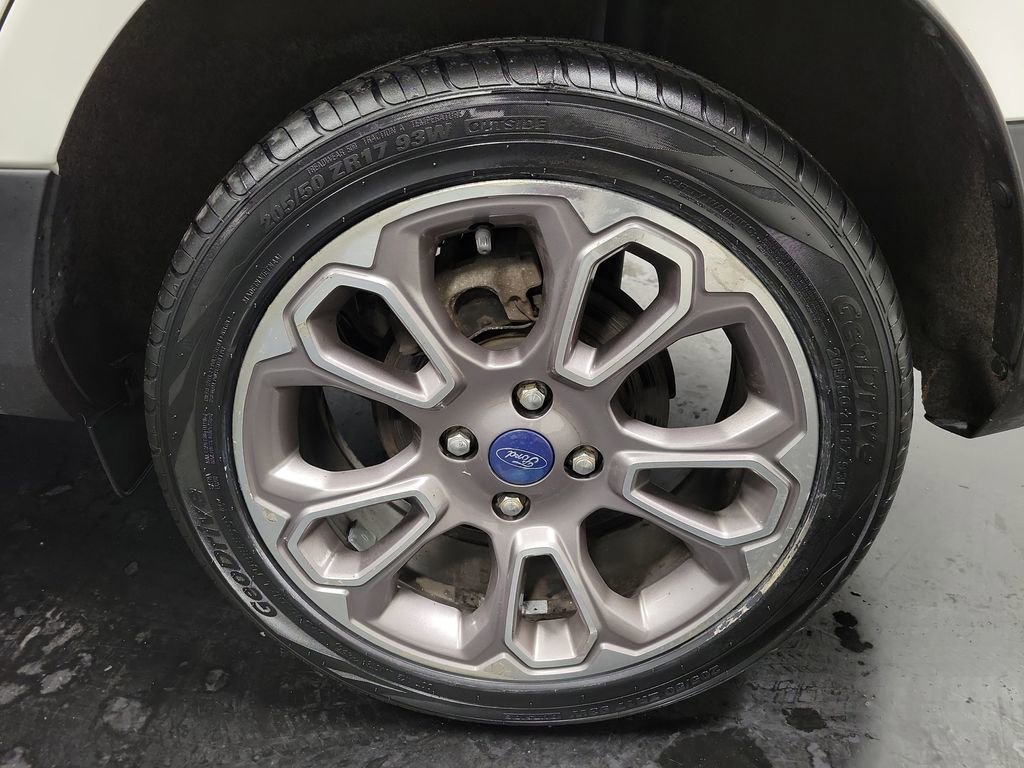 Used 2018 Ford EcoSport Titanium FWD image 11