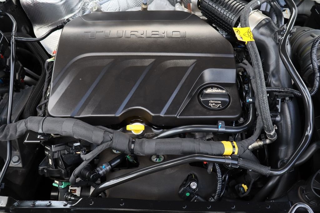 Certified 2025 Buick Envista Avenir FWD image 30