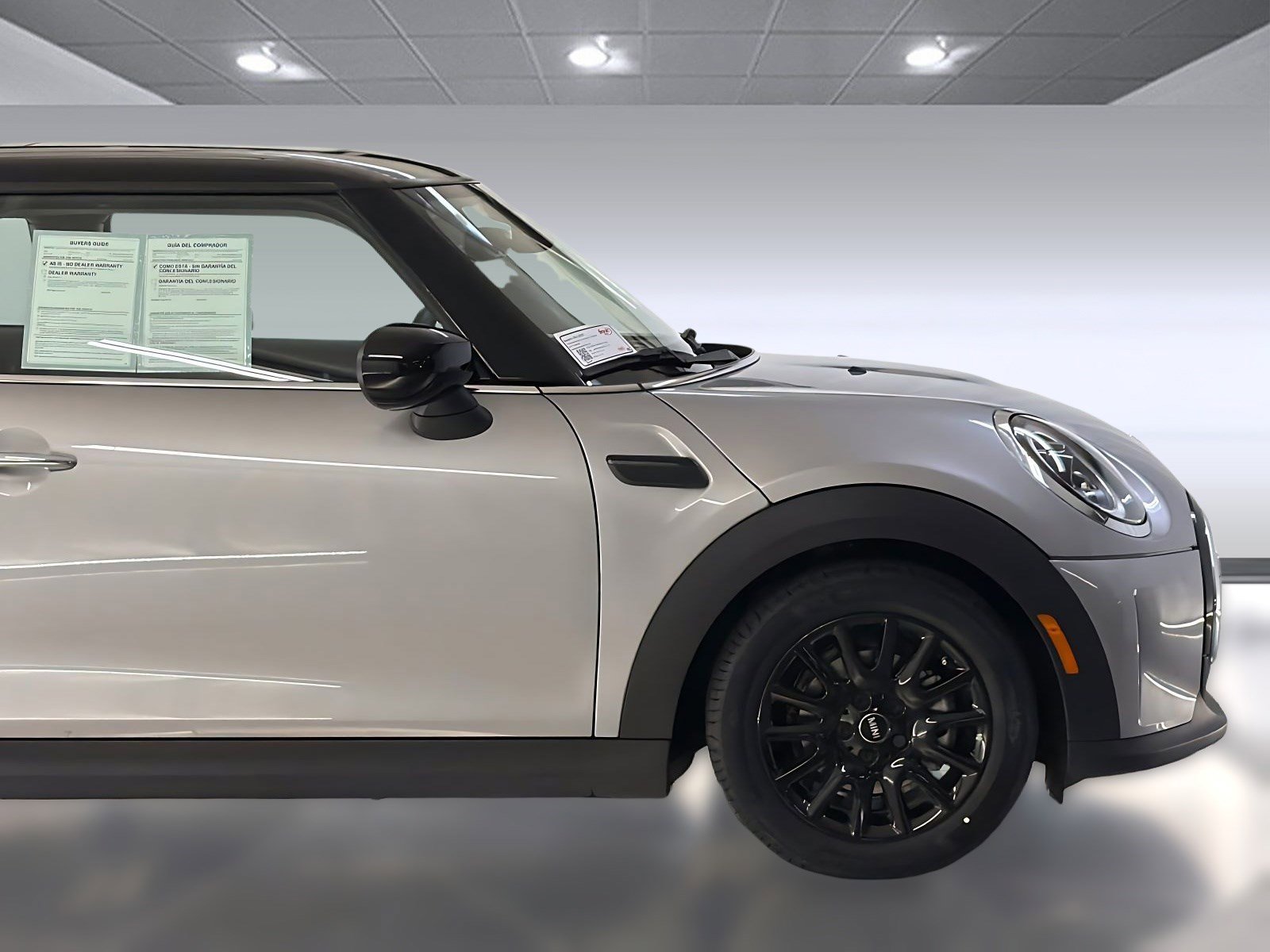 Used 2024 MINI Cooper 2-Door Hardtop FWD image 22