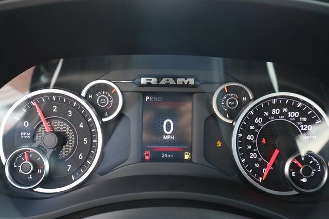 Used 2025 RAM 2500 Big Horn AWD/4WD image 16