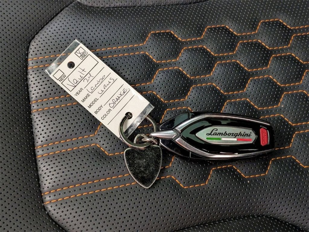 Used 2024 Lamborghini Urus S image 35