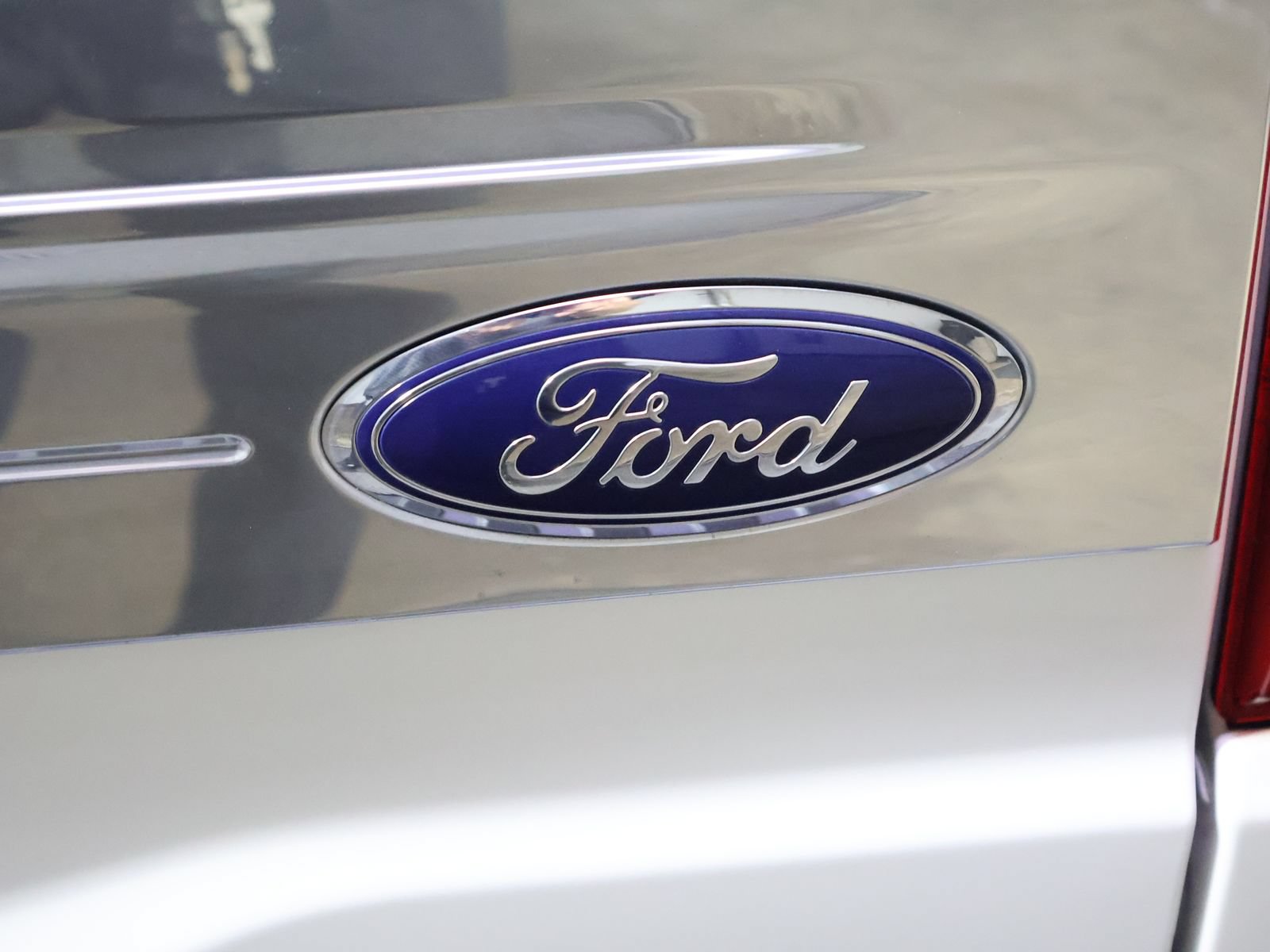 Used 2021 Ford F150 Limited AWD/4WD image 9