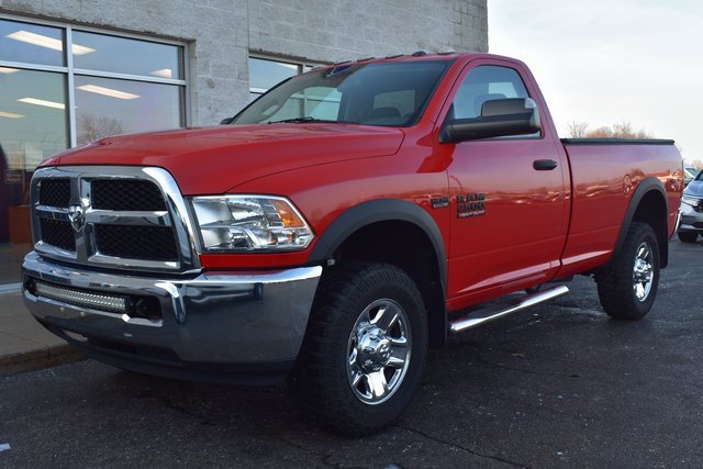 Used 2017 RAM 2500 Tradesman w/ Chrome Appearance Group image 12