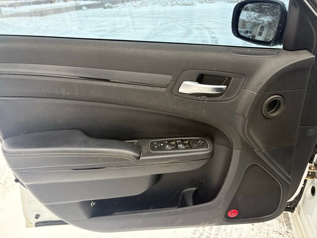 Used 2013 Chrysler 300 S image 12