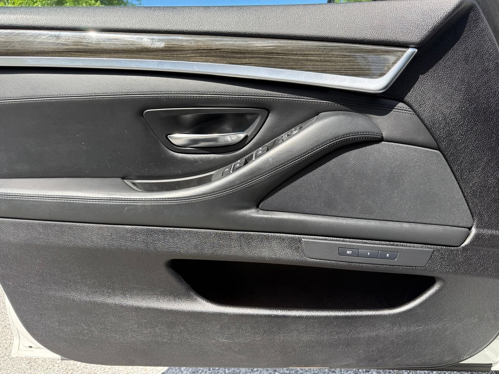 Used 2015 BMW 550i Sedan RWD image 45