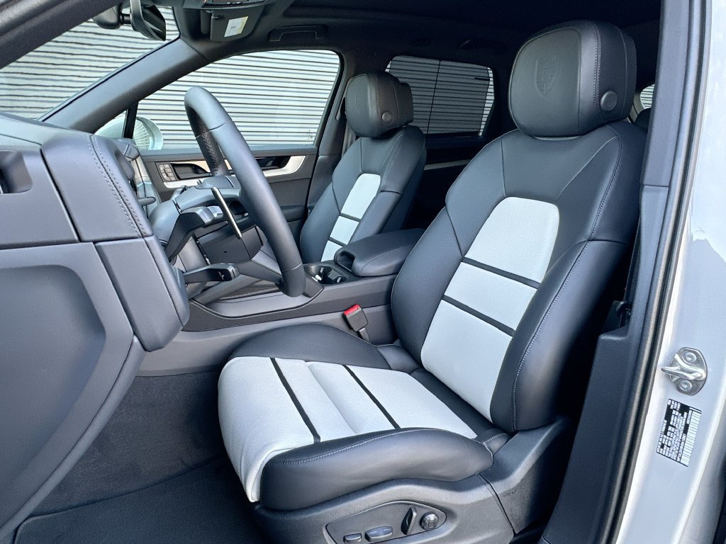 New 2027 Porsche Cayenne S AWD/4WD image 5