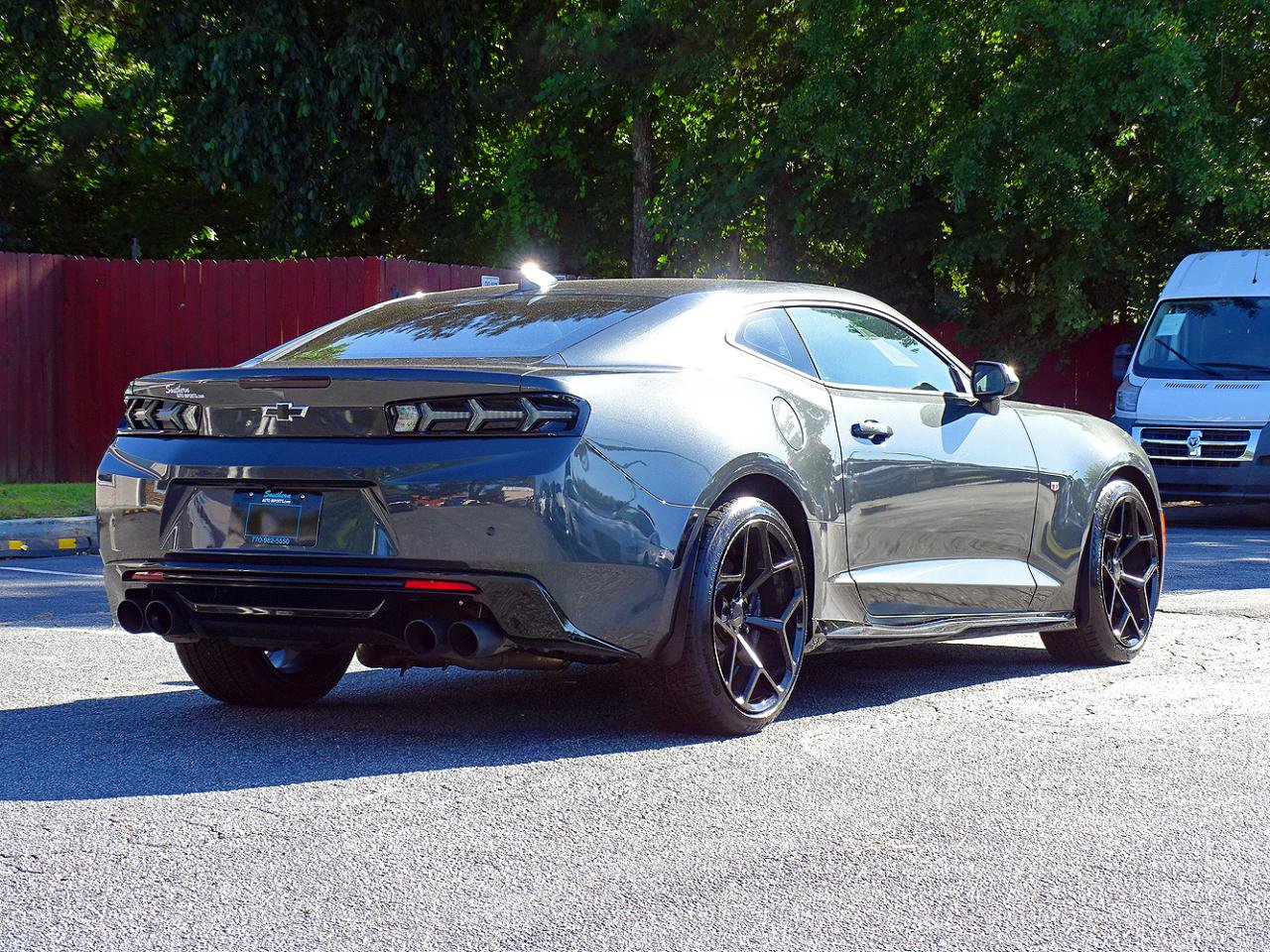 Used 2016 Chevrolet Camaro SS RWD image 12