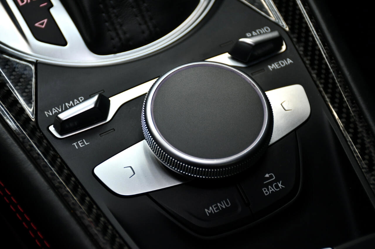 Used 2019 Audi TT RS w/ Technology Package image 33