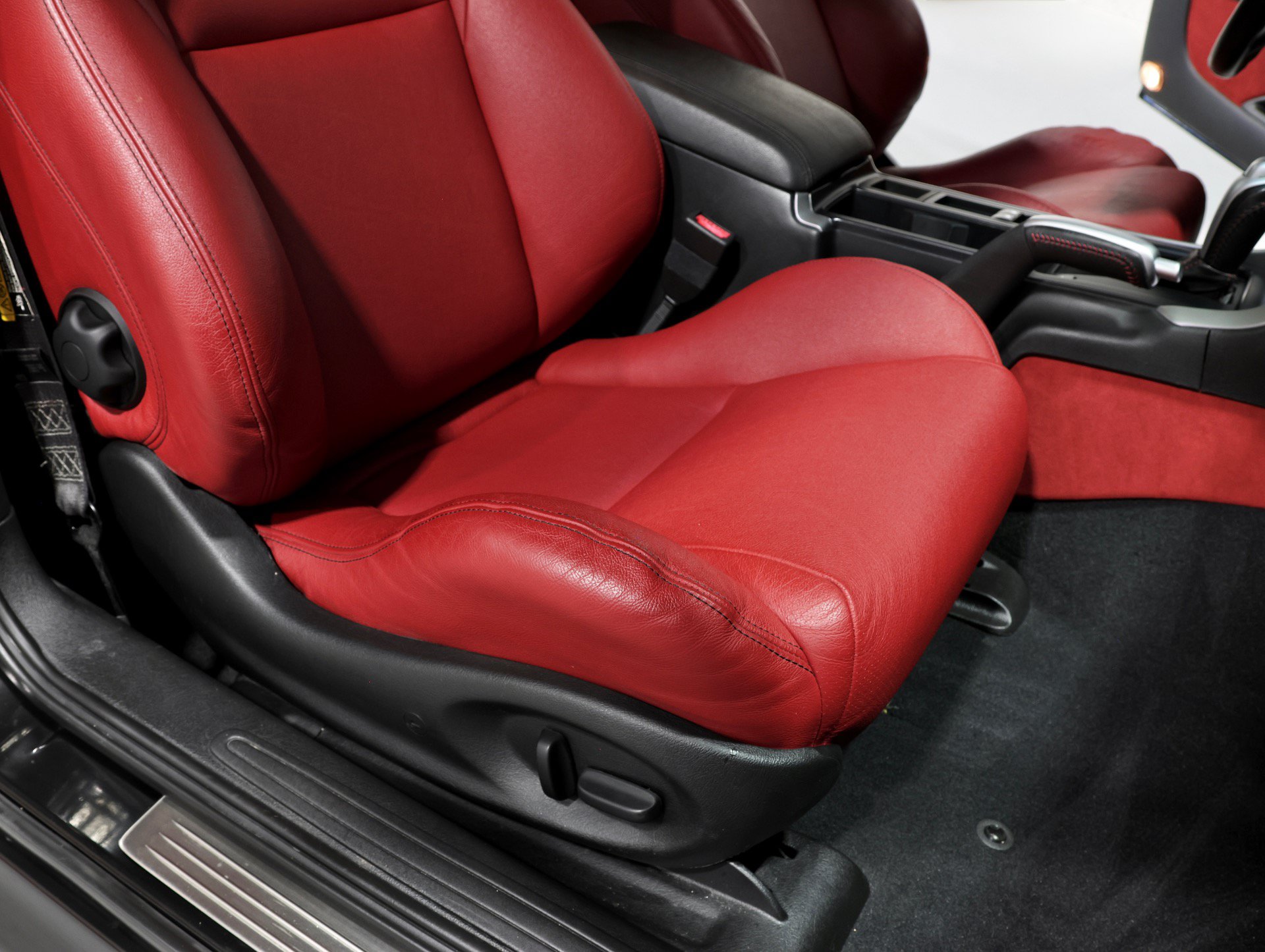 Used 2004 Pontiac GTO RWD image 58
