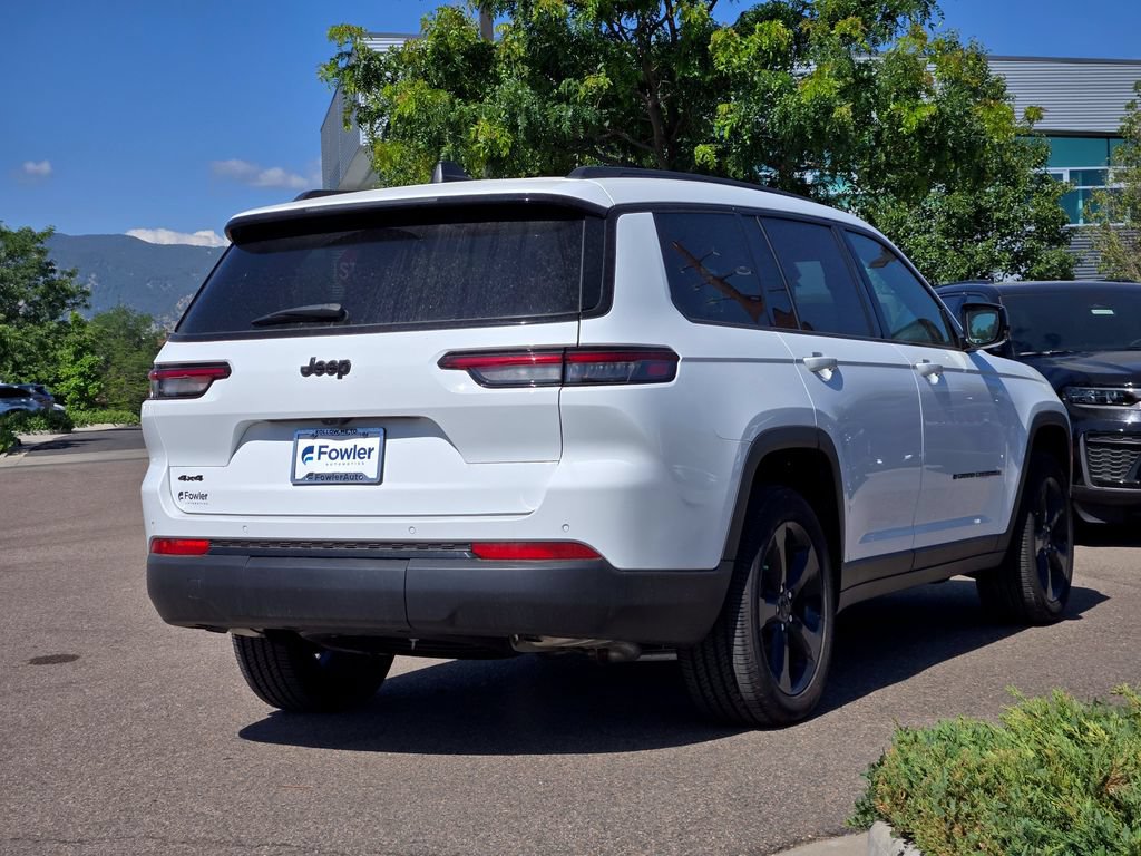 New 2025 Jeep Grand Cherokee L Laredo AWD/4WD image 4