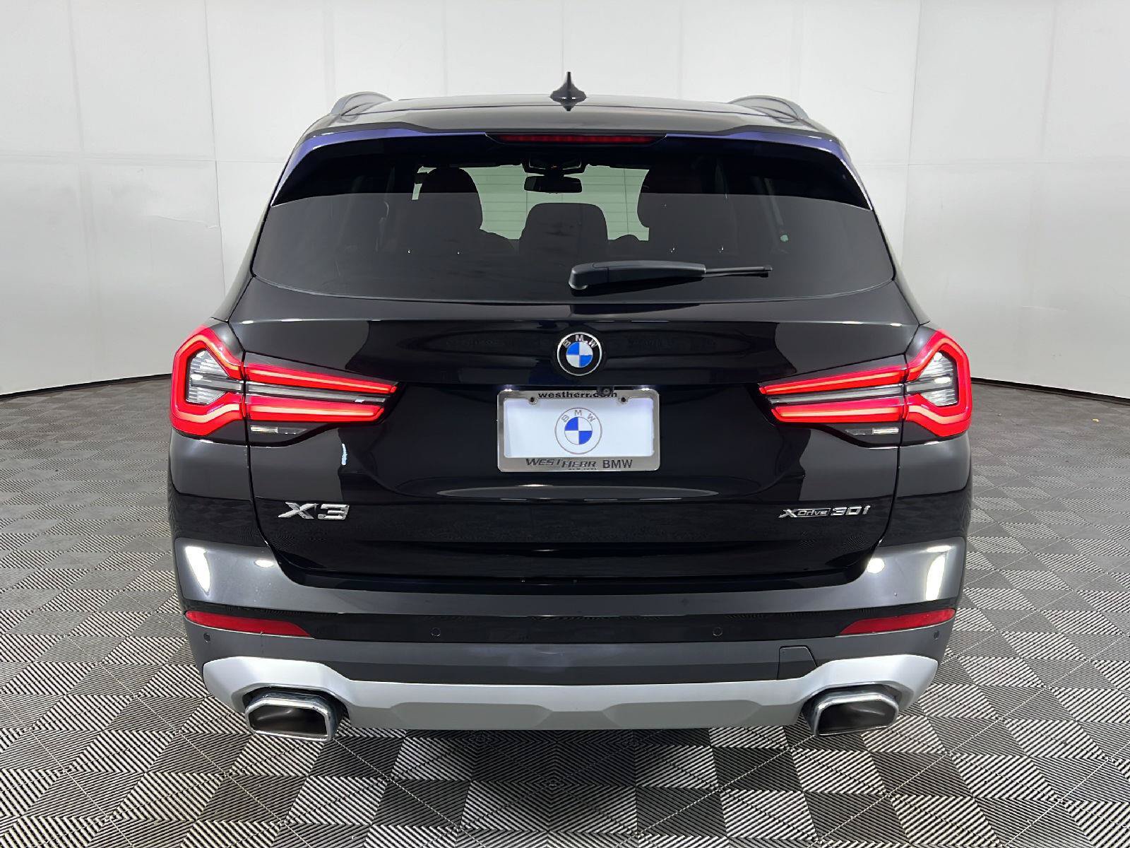 Used 2022 BMW X3 xDrive30i w/ Premium Package 2 AWD/4WD image 6