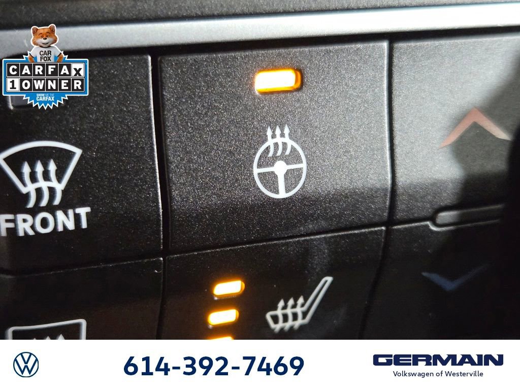 Used 2022 Jeep Wrangler Unlimited Sahara w/ Cold Weather Group AWD/4WD image 30